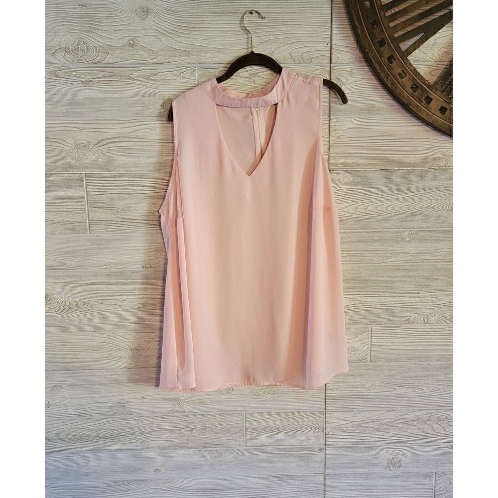 Torridย GeorgetteโGoddessโTankโTopโSZโ2XLโHalterโHighโNeckโKeyholeโBlushโShirt